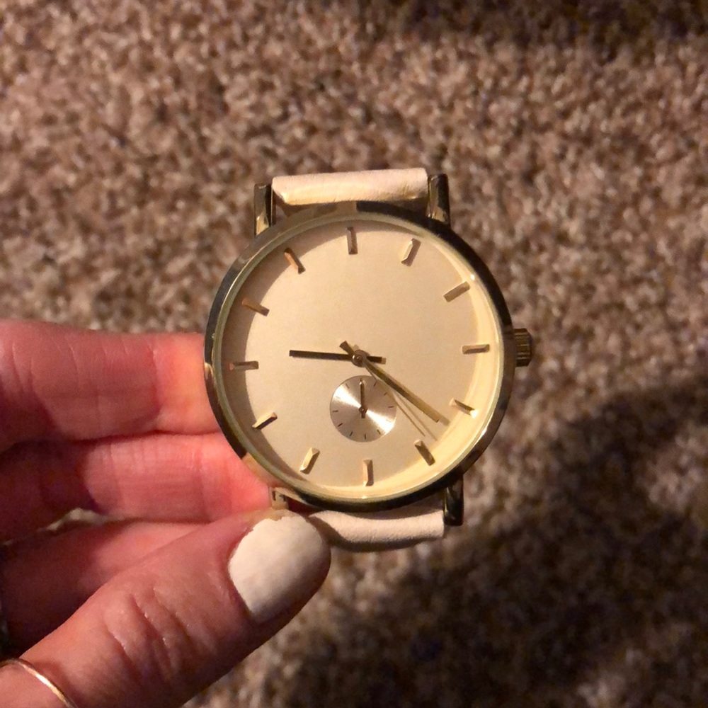 Watch (needs new battery)